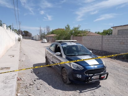 Hombre se cuelga al interior de su casa ubicada en la colonia Universidad de Monclova