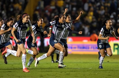 La española Parra lidera el triunfo del San Luis con un gol y una asistencia