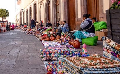 Denuncian presunta agresión a un vendedor ambulante en Querétaro