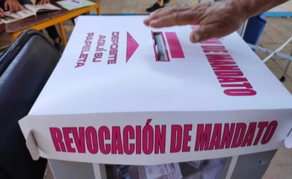 Ataques contra el INE menoscaban la democracia, advierten