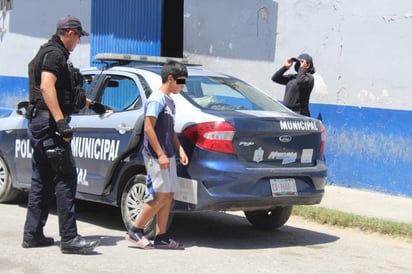 Niño de 12 años agrede a golpes a su mamá