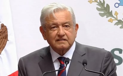 Afirma AMLO en informe que la economía 'se está recuperando'