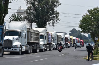 Inspecciones en la frontera generan aumento de precios