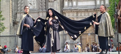 Dos años después vuelven a realizar Viacrucis en el Zócalo de la CDMX