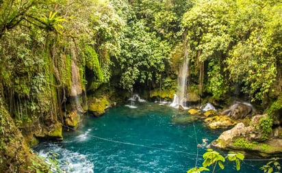 Manantial de la Media Luna en Rioverde sitio turístico favorito