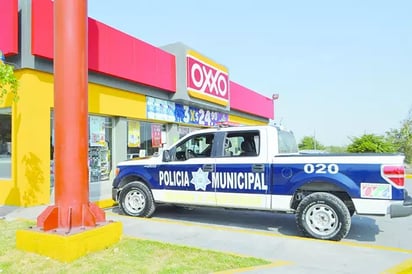 Ladrón asalta tienda de conveniencia de la colonia Guerrero de Monclova