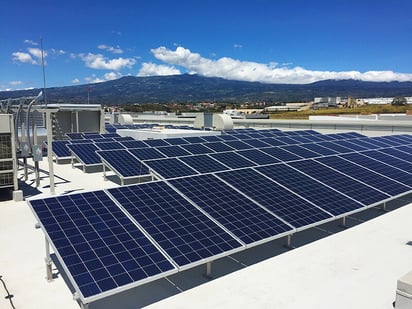 Monclova tendría parque de paneles solares