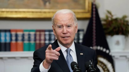 Biden expresa su alivio por la reelección de Macron