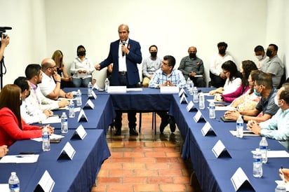 SE REÚNEN LOS CONTRALORES DE LA REGIÓN CENTRO, EN MONCLOVA.