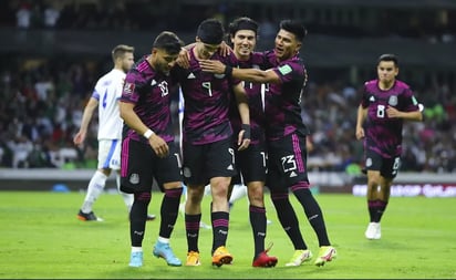 México entrenó con equipo completo en Orlando