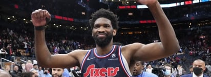 Joel Embiid y James Harden ya esperan a Miami, los 76ers están en semifinales