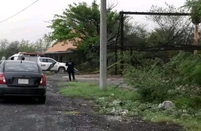 Hallan muerta a una mujer en la carretera a Monclova 