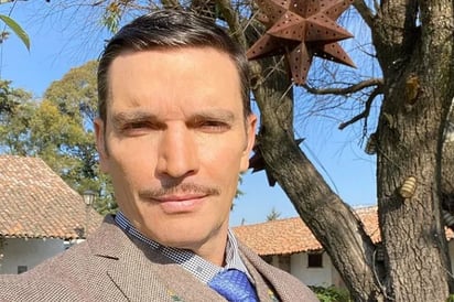 Julián Gil fue diagnosticado con cáncer de piel y mostró impresionante cicatriz: 'Abusé del sol'