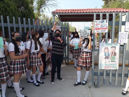 3 maestros señalados como acosadores de alumnas son suspendidos del CECYTEC