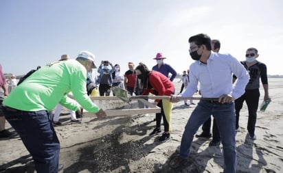 Ponen en marcha limpieza de microplásticos en playas de Guasave