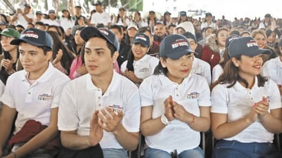 Monclovenses desairan el programa 'Jóvenes construyendo el futuro'