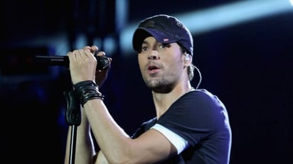 Enrique Iglesias celebra sus 47 años con una inédita foto familiar