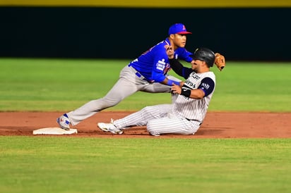 Rieleros frena y apalea a los Acereros por 14-0