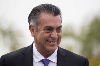 Pide 'El Bronco' ayuda a AMLO mediante carta