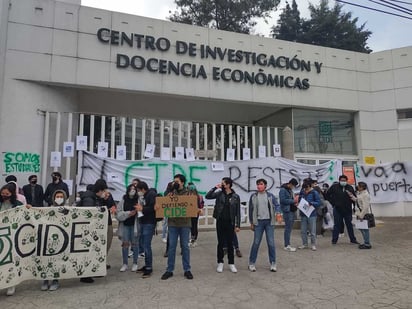 Destituyen a coordinadora de Maestría y Políticas Públicas del CIDE