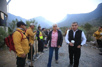 MARS evalúa los cuatro incendios forestales activos