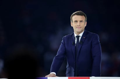 Macron promete a Zelenski incrementar la ayuda militar y humanitaria