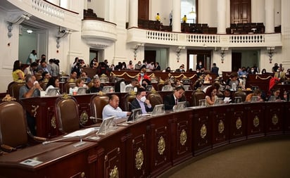 Legisladores se pronuncian para poner alto a la discriminación