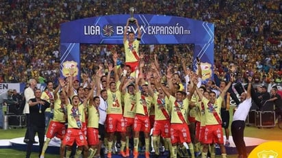 Morelia toma ventaja en el campeón de campeones