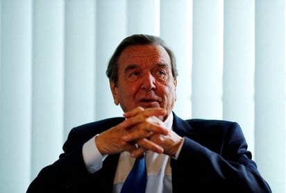 Comisión presupuestaria de Bundestag quita privilegios a excanciller Schröder