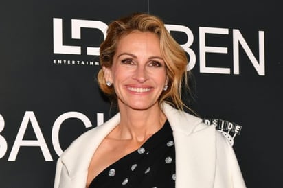 Julia Roberts luce su sonrisa en la alfombra roja de Cannes