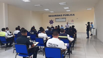 Policías son preparados para detenciones legales