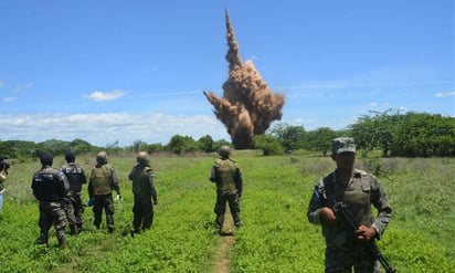 Militares venezolanos destruyen pistas ilegales usadas por el narcotráfico