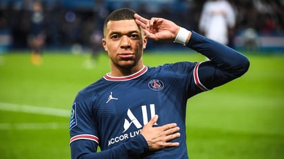 Mbappé asegura que Macron le dio buenos consejos para quedarse en París