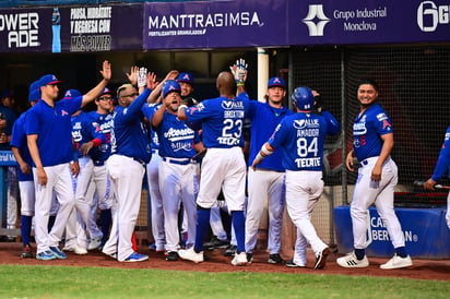 Los Mariachis callaron, gana Acereros el primero