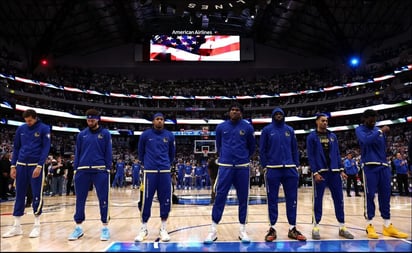 NBA guardó un minuto de silencio por el tiroteo en primaria de Texas