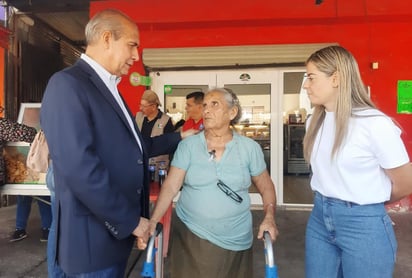 Vecina de la colonia Hipódromo hace petición de un área verde al alcalde 