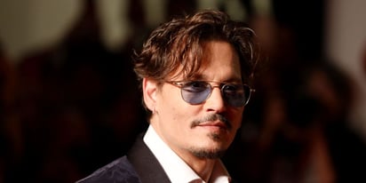 Johnny Depp actúa por sopresa junto a Jeff Beck en Inglaterra