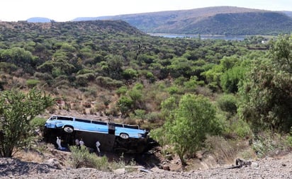 Descarta Gallardo trata de personas en accidente de camión