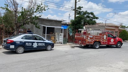 Vecino de la colonia Obrera Sur quema colchón y causa movilización de Bomberos