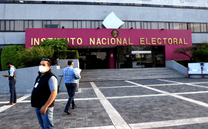 SCJN invalida recorte del Congreso al presupuesto del INE 