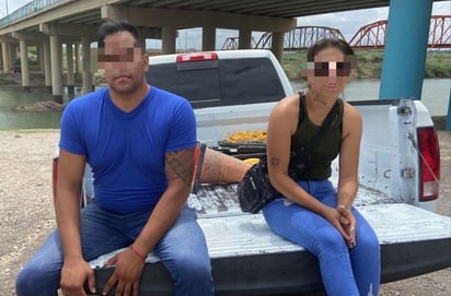 Detienen a policías del EDOMEX en PN; cruzaba migrantes