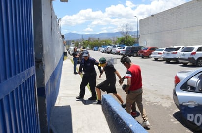 Adolescentes agreden a estudiantes de la secundaria Justo Sierra Méndez