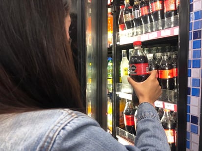 Refrescos subirán 2% en su precio, beneficiando la salud