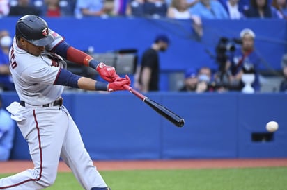 Azulejos de Toronto apalean a Mellizos de Minnesota por 12-3