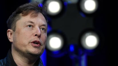 Amenaza Elon Musk con no comprar Twitter