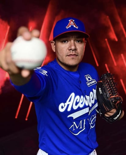 Acereros activa a Carlos Bustamante