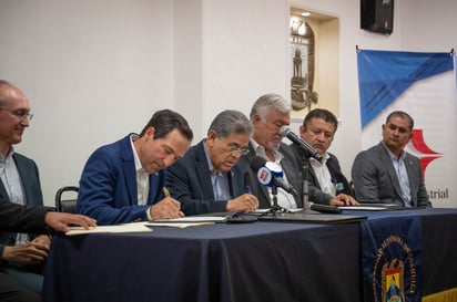 UAdeC firma convenio de colaboración con grupo GIMSA