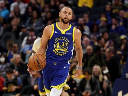 Stephen Curry dice que 'va a jugar' en el juego cuatro de las finales pese a una lesión 