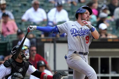 Dodgers se impone a las Medias Blancas por 11-9