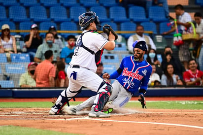 Acereros gana por paliza a los Bravos el primer juego